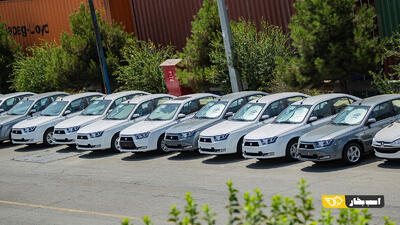 دلایل اصلی افزایش قیمت خودرو در آذر ۱۴۰۴