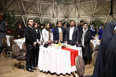 تجلیل از ورزشکاران متاهل در جشن ملی «قهرمان خانواده»؛ رحیمی: این مراسم در راستای سیاست‌های جوانی جمعیت برگزار شد