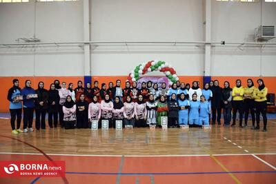  برگزاری مسابقات فوتسال پیشکسوتان بانوان استان (جام عفاف و حجاب)