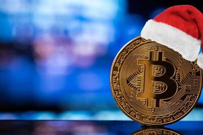 کاهش نقدینگی بازار ارزهای دیجیتال در آستانه فصل تعطیلات؛ سرمایه‌گذاران محتاط مانده‌اند