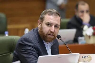  اقراریان: زنان در شهرداری تهران در معرض تبعیض هستند/ آیا در شهرداری یک خانم توانمند وجود نداشت که معاون شهردار شود + فیلم