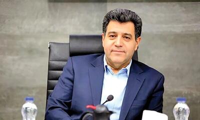 سقوط طبقه متوسط در ایران؛ تحریم‌ها و تورم چه بلایی سر اقتصاد آورد؟