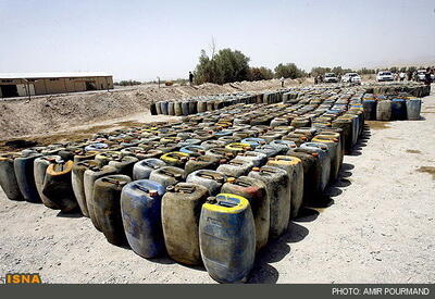  پشت پرده درآمد چند میلیاردی قاچاقچیان سوخت در یک شب/ آنها بنزین را تا 300 برابر قیمت می فروشند!
