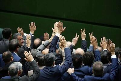 تندروها فقط علیه دولت پزشکیان شمشیر نکشیده‌اند/ افراطیون آشکارا خواستار محاکمه رئیس قوه قضائیه شدند