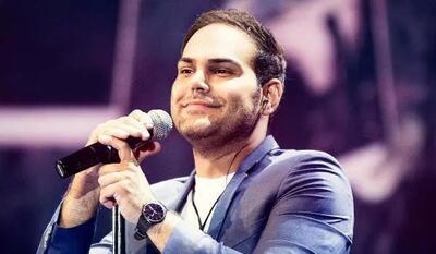 ماجرای خواستگاری جنجالی سیامک عباسی در اجرای زنده