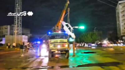 فرونشست زمین در بندرعباس باعث سقوط یک پراید شد