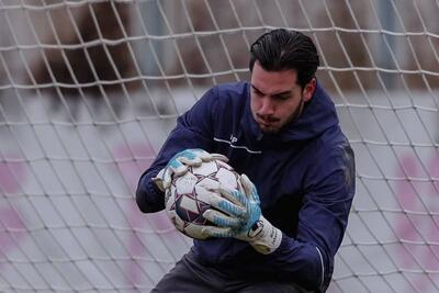 خرید عجیب تراکتور؛ هم آلوز از دست رفت، هم سهمیه!