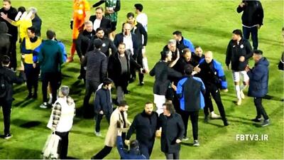 حواشی پایان بازی خیبر - استقلال