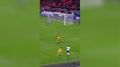 باشگاه تاتنهام با انتشار این ویدیو نوشت؛ سال 2017 در چنین روزی، گل اوریه به برایتون