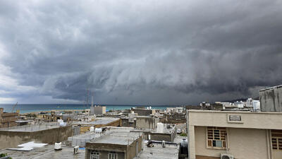 ماجرای ابرهای ترسناک و مرموز جنوب | طوفان تندری شدید در راه است؟