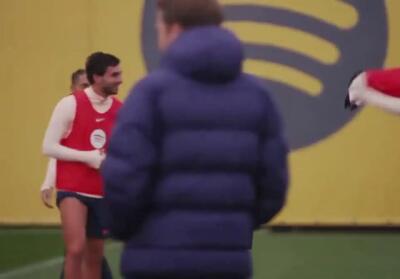 ویدیو: استایل عجیب لامین یامال در تمرین بارسا