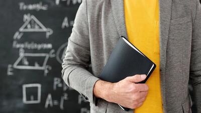  معلمان و فرهنگیان بازنشسته این خبر وزیر کار برای شماست!