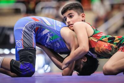 دعوت سه کشتی‌گیر نونهال قمی به تیم ملی فرنگی