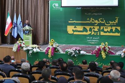 پذیرش مخاطب ۷۰ درصدی صداوسیما برای برخی سخت است/ بگذارید در غم و ناراحتی باقی بمانند