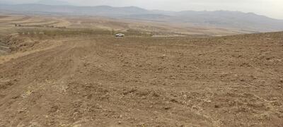  رفع تصرف ۳۹۰۰ متر مربع از اراضی ملی  کمربنه  ملایر