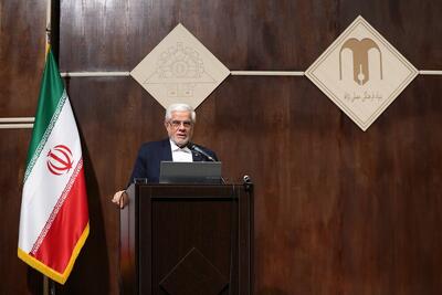 عارف: روش‌های قدیمی اداره دانشگاه‌ها دیگر پاسخگو نیست