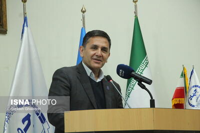  رئیس دانشگاه بیرجند: مناظره از طریق گفت‌وگوی دوطرفه به حل مشکلات کمک می‌کند 