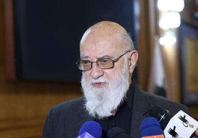 انتقاد چمران به تغییرات مدیران شهرداری؛بارها اعلام کردیم ناپایداری در مسئولیت‌ها درست نیست