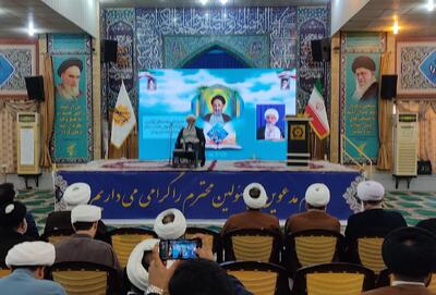  صفایی بوشهری: معماری استان بوشهر بر پایه دیانت و مقاومت استوار شده است