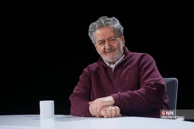 حمله عابدینی به خداداد عزیزی/در عمرت کلا ۲ بار دریبل زده‌ای!/ نمی‌شود این آدم را با دایی، باقری و مهدوی‌کیا مقایسه کرد