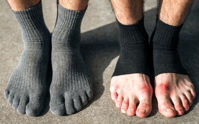  این اشتباه ساده در خرید جوراب، سلامت پا و هزینه‌های شما را افزایش می‌دهد.