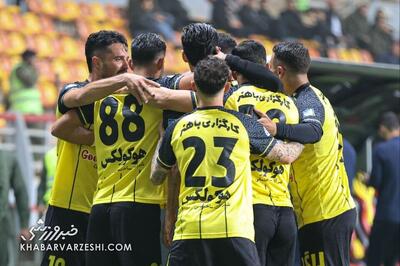 شاهکار سپاهان؛ رکورد تازه برای محرم - پارس فوتبال