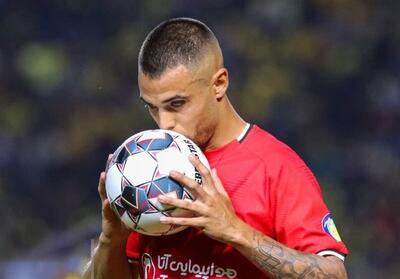فیفا قرارداد آلوز با تراکتور را خط‌نگاری می‌کند - پارس فوتبال
