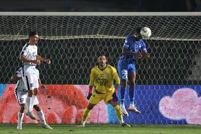 فسخ قرارداد دیدیه اندونگ با استقلال تأیید نشد - پارس فوتبال