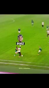 ویدئو: هنرنمایی دیدنی لوئیس دیاز در کنار خط - پارس فوتبال