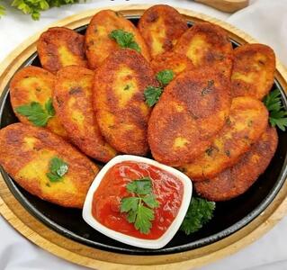  طرز تهیه کوکو سیب‌زمینی؛ آموزش مرحله به مرحله
