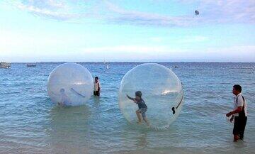  تفریحات آبی در قشم و کیش ممنوع شد