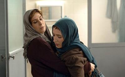  سفر در زمان؛ «فاطمه معتمدآریا» در 55 سالگی و در شب فوت علی معلم؛ سال 95