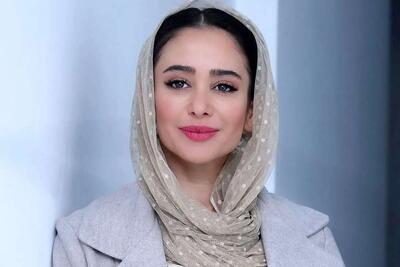 همخوانی جالب و پرانرژی الناز حبیبی در کنسرت مسعود صادقلو + فیلم - سلام نو