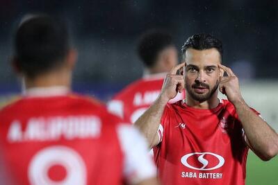 کاپیتان پرسپولیس عذرخواهی کرد تا محروم نشود