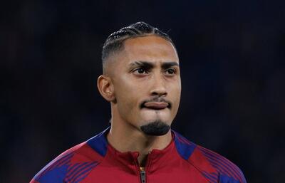 د بست که هیچ، رافینیا حتی در تیم منتخب فیفا هم قرار نگرفت!