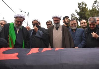 تشییع باشکوه پیکر آموزگار اخلاق در دامغان  تصاویر - تسنیم