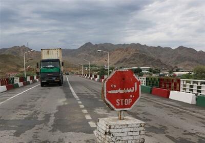 جاده لامرد به لارستان مسدود شد - تسنیم