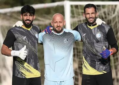 مربی مضروب استقلال، یکروز پس از حادثه!(عکس)