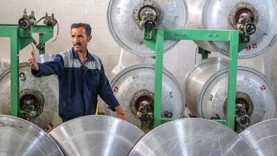 ورود منابع وام اشتغال مددجویان به سرمایه‌گذاری در احداث نیروگاه‌های خورشیدی