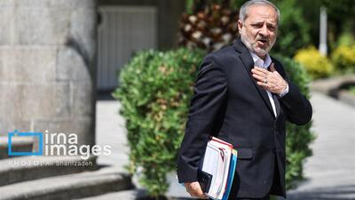 طرح توزیع شیر در تمامی مدارس ابتدایی کشور اجرا شده‌ است