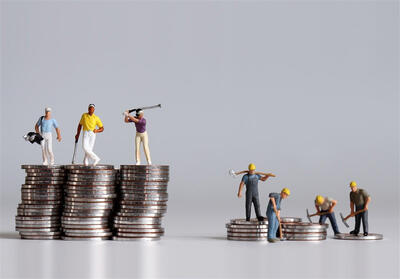 ۴۶ درصد درآمد ملی در خدمت ۱۰ درصد ثروتمند