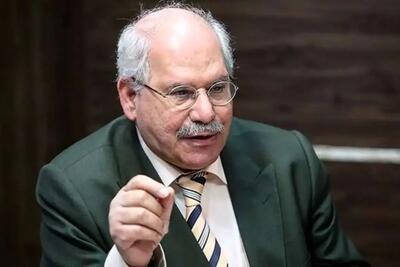 عضو اتاق بازرگانی: دولت واضح اعلام کند چطور قرار است درآمد را صرف معیشت مردم کند؟