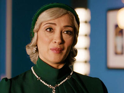  تیپ متفاوت عمه خانم سریال تاسیان در روز تولدش