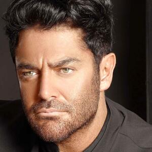  نگاه روز |جدیدترین عکس از محمد رضا گلزار در سن ۴۷سالگی