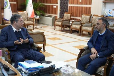  رحمانی: رفع موانع فعالان اقتصادی مستلزم حمایت وزارت اقتصاد است