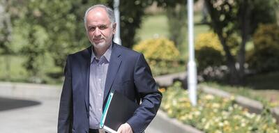  وزیر دادگستری: با تخلفات در بازار برخورد می‌کنیم/ قرار نیست مهریه ۱۴ سکه باشد