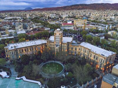  احیاء و میزبانی عمارت تاریخی ساعت تبریز از گردشگران نوروزی