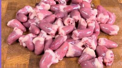  هیچ کس فکر نمی کنه این غذای لاکچری با دل مرغ درست شده!
