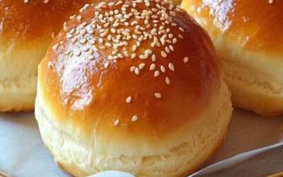  طرز تهیه نان نرم پفکی فوق العاده سریع و آسان
