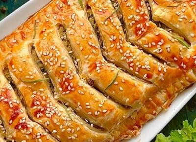  با ساده ترین مواد چنین غذای خوشمزه ای درست کردم / ترکیب اسفناج و مرغ عالیه!